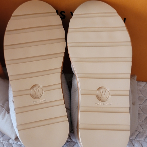 Louis Vuitton Pillow Boot Econyl 1854 Monogram Beige Creme Color 40=10US Limited - Picture 5 of 14